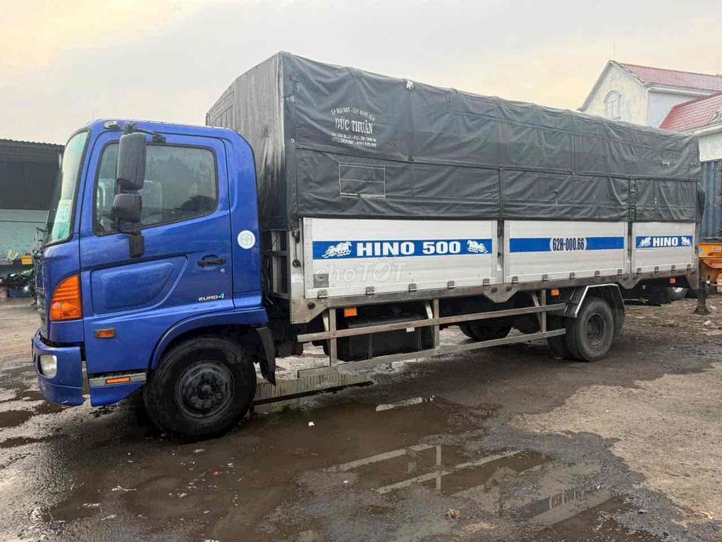 xe tải hino fc. thùng nhôm 6.7 m. sx 2020