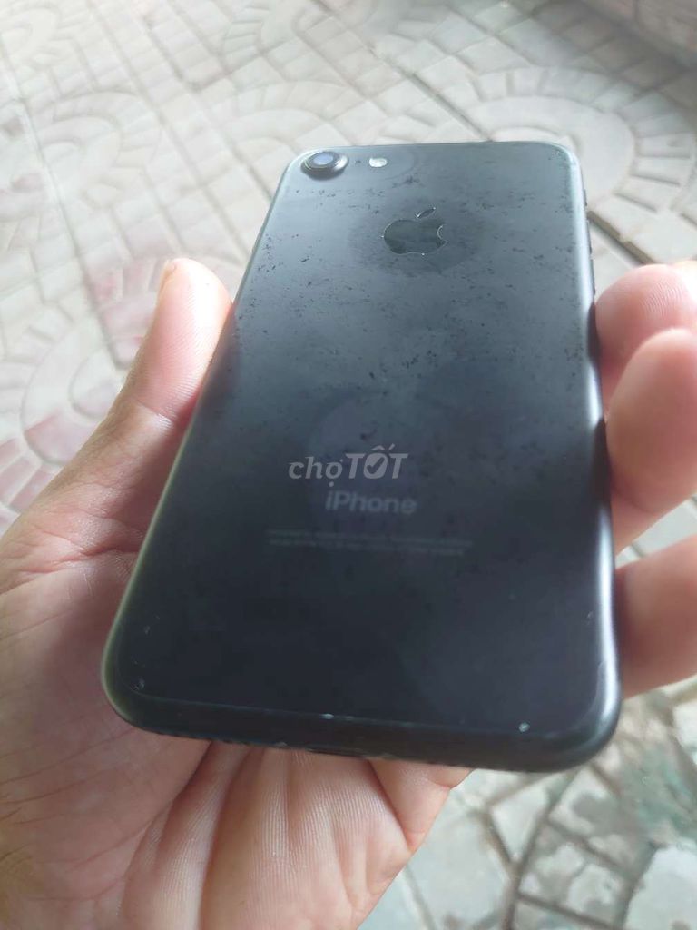Apple iPhone 7 256GB Đen Đã sử dụng. Mua bán Điện thoại tại Quận Ninh Kiều Cần Thơ được đăng bởi Việt Nguyễn hình 1