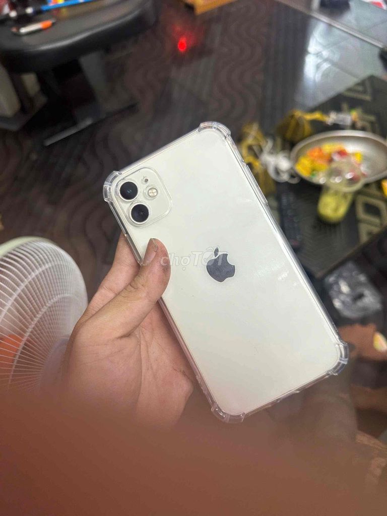 Apple iPhone 11 64GB Trắng Đã sử dụng. Mua bán Điện thoại tại Thành phố Dĩ An Bình Dương được đăng bởi Anh Đạt hình 1