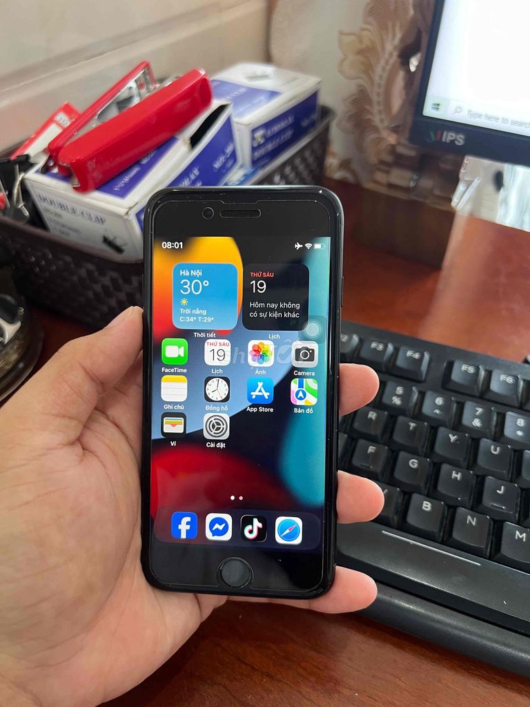 Apple iPhone 7 32GB Đen iOS 15.8.4. Mua bán Điện thoại tại Thành phố Trà Vinh Trà Vinh được đăng bởi Liêm hình 1