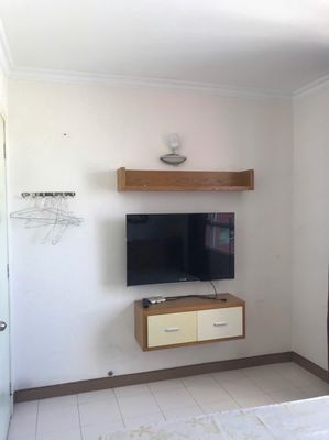 Cho thuê căn hộ Phúc Thịnh, đường Cao Đạt, Quận 5, 3 phòng ngủ, 13tr