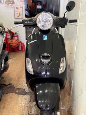 Piaggio Vespa LX125ie Đời 2012 . BSTP. Mua bán Xe máy tại Quận Phú Nhuận Tp Hồ Chí Minh được đăng bởi Ngọc Huy
