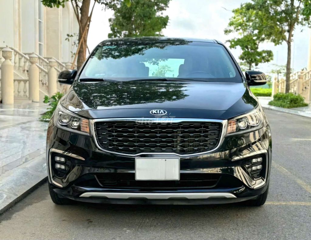 Kia Sedona 2021 2.2L DAT SIGNATURE, ghế Limosine