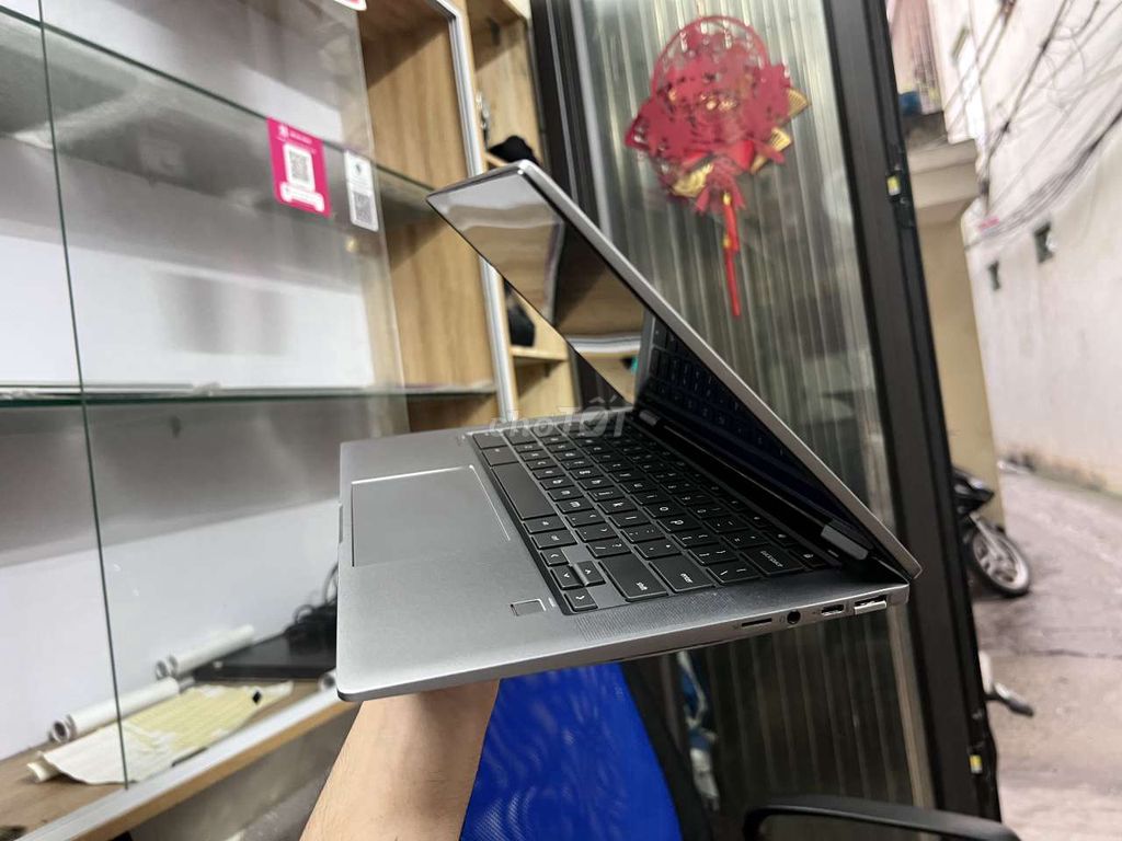 HP Chromebook i3-10th/8G xoay gập 360 độ