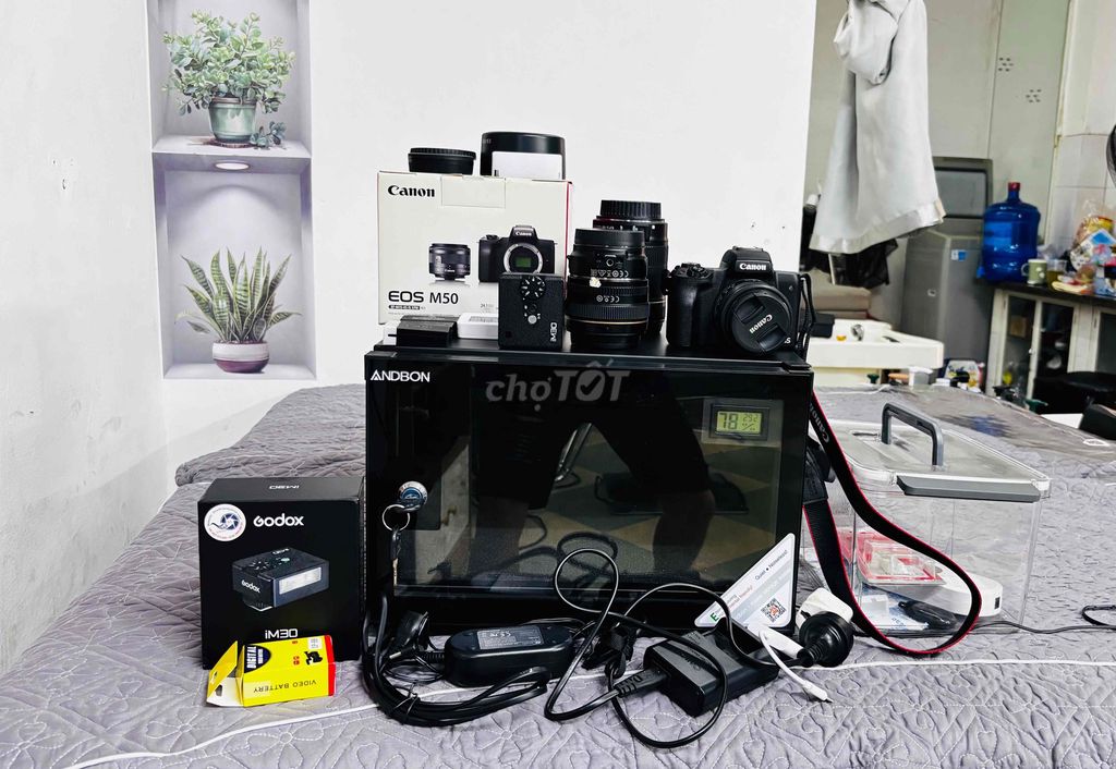 Canon M50 full box đầy đủ phụ kiện. Mua bán Máy ảnh, Máy quay tại Quận Hai Bà Trưng Hà Nội được đăng bởi Adam Eva hình 1