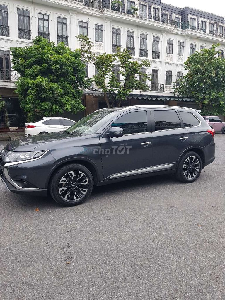 2021 Premium 2.0 CVT - 20000 km. Mua bán Ô tô tại Huyện An Dương Hải Phòng được đăng bởi Mr Quý hình 4