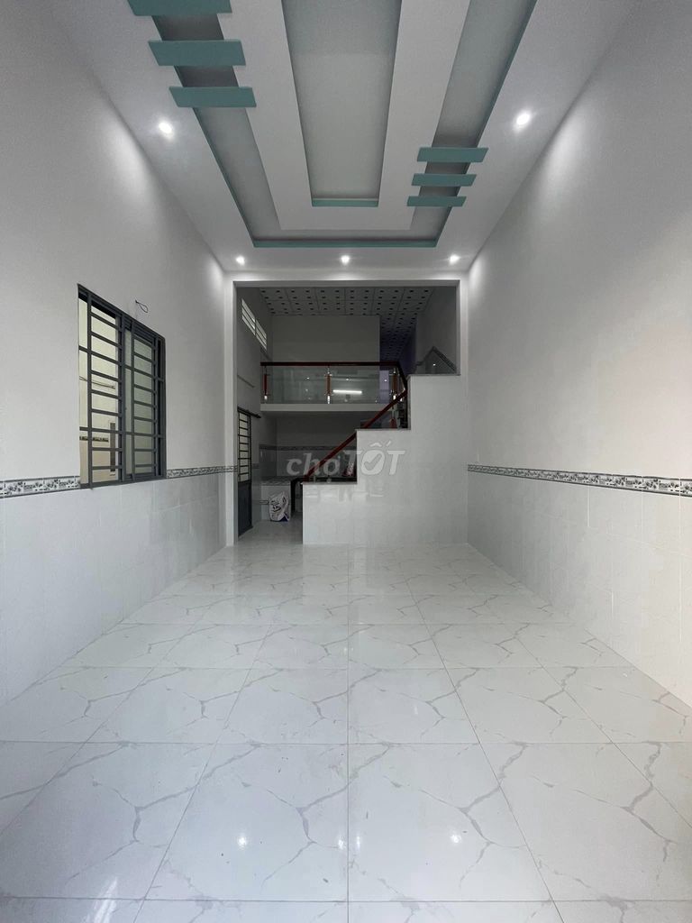 Bán gấp nhà 5 phòng 137m2, đang cho thuê 8,5 triệu