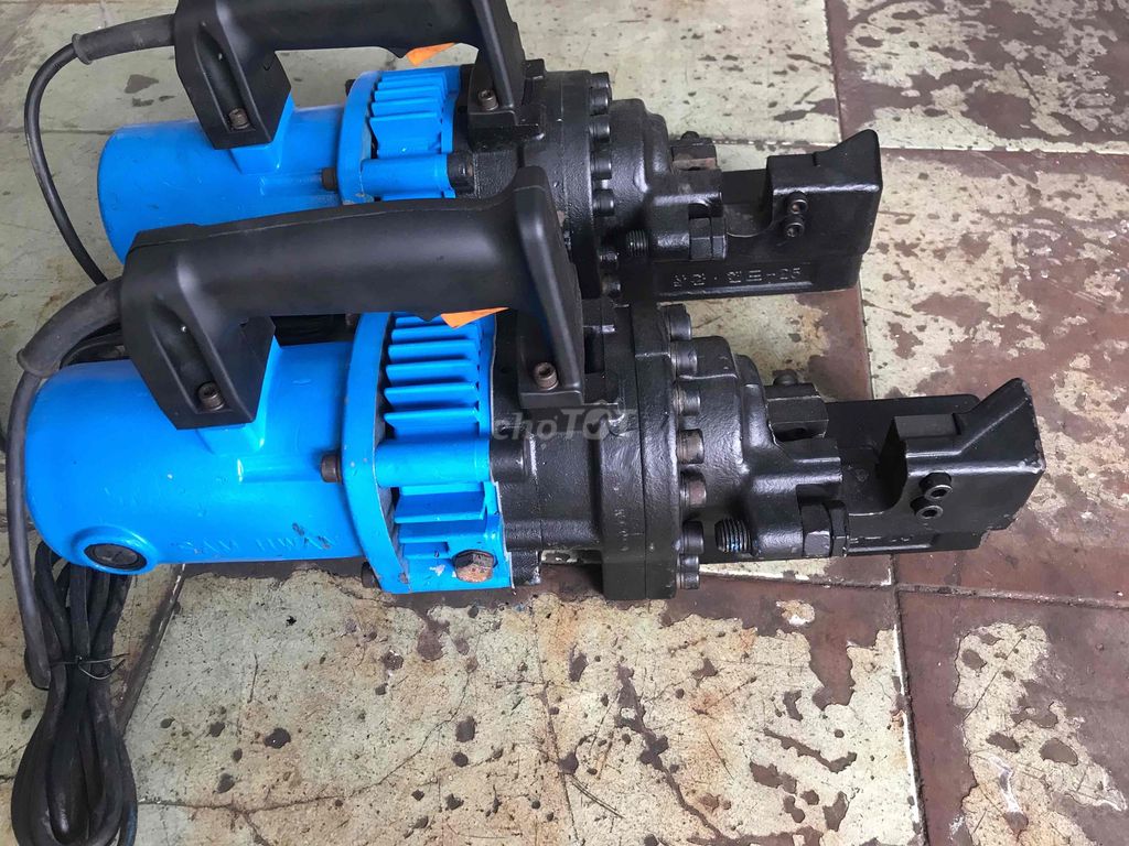Máy cắt sắt thủy lực 25li. Mua bán Đồ chuyên dụng, Giống nuôi trồng tại Quận Gò Vấp Tp Hồ Chí Minh được đăng bởi hồ thị mỹ dung hình 1