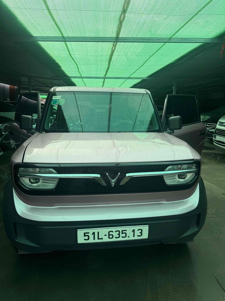 VinFast VF 3 2025 розовый, пробег менее 5000 км