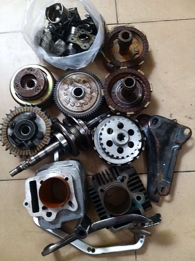 Phụ tùng xe máy bán lại cho anh em nào cần. Mua bán Phụ tùng xe tại Quận Hải Châu Đà Nẵng được đăng bởi VUDAT hình 5