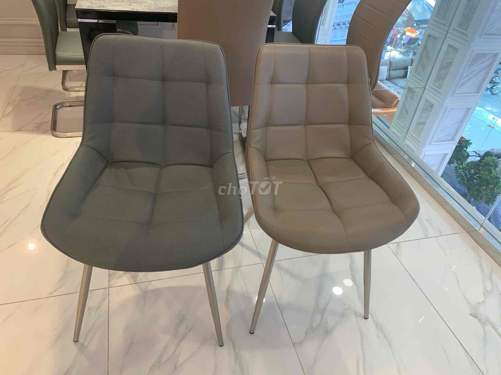 Bàn và ghế ăn thương hiệu Cozy’s nhập khẩu HK