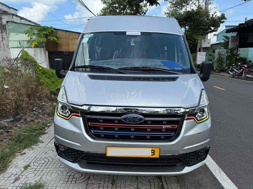 Transit 2024 Đi Kĩ Đẹp Lên Đủ Đồ Xe Bán Tại Hãng. Mua bán Ô tô tại Quận Tân Bình Tp Hồ Chí Minh được đăng bởi FORD PHỔ QUANG XE CŨ hình 1