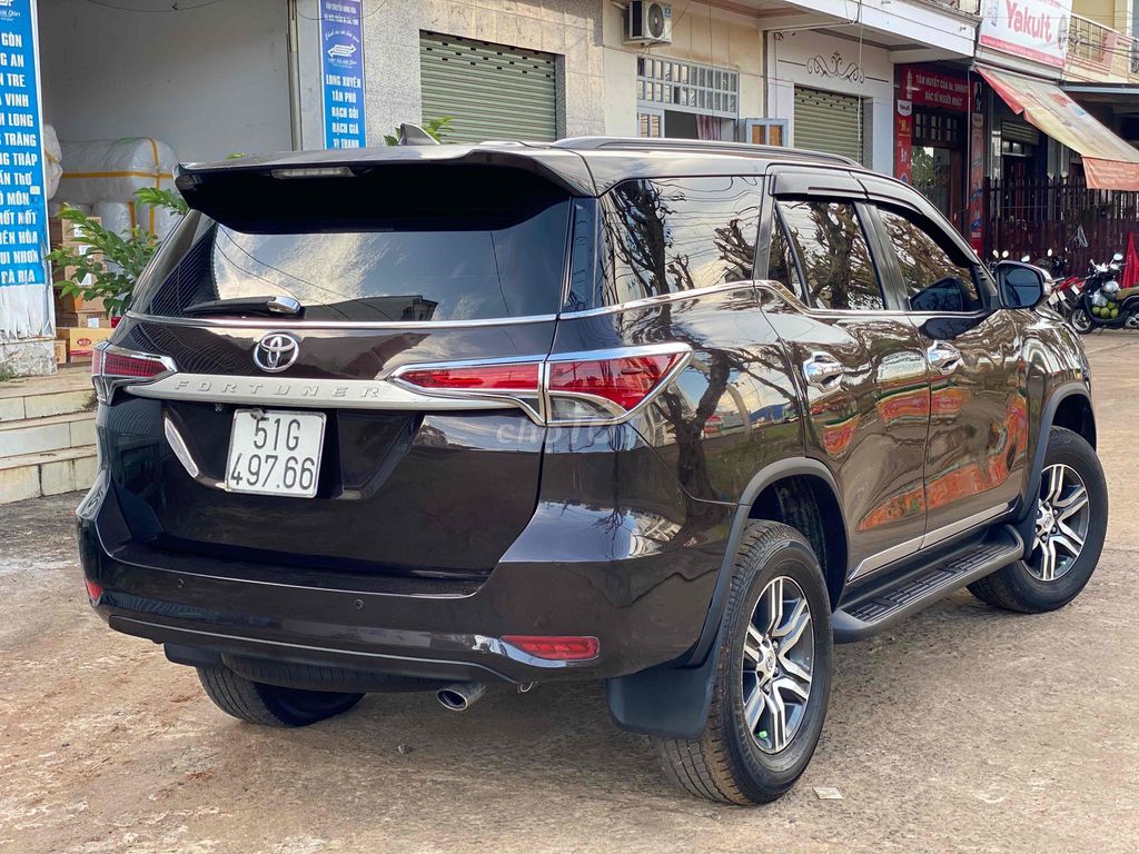 Toyota Fortuner 2017 2.4G 4x2 MT 1 chủ. Mua bán Ô tô tại Thành phố Long Khánh Đồng Nai được đăng bởi Mr hiếu hình 6