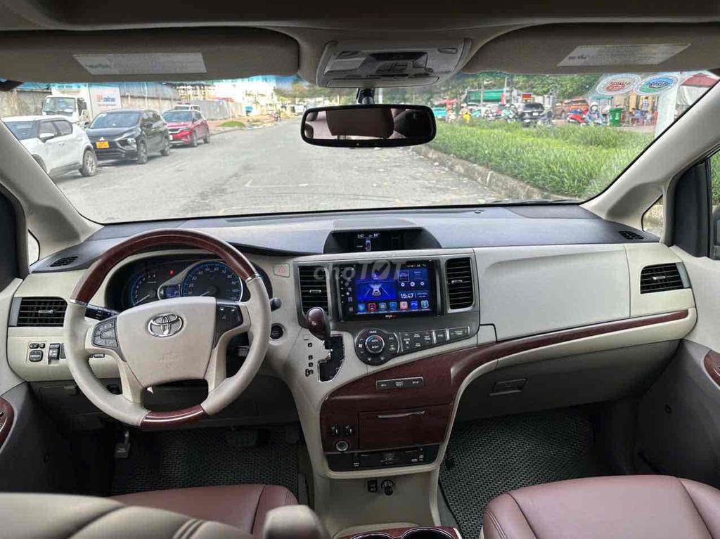 toyota sienna limeted 3.5 sx 2014 moden 2015. Mua bán Ô tô tại Quận 7 Tp Hồ Chí Minh được đăng bởi auto thanh tâm  hình 11