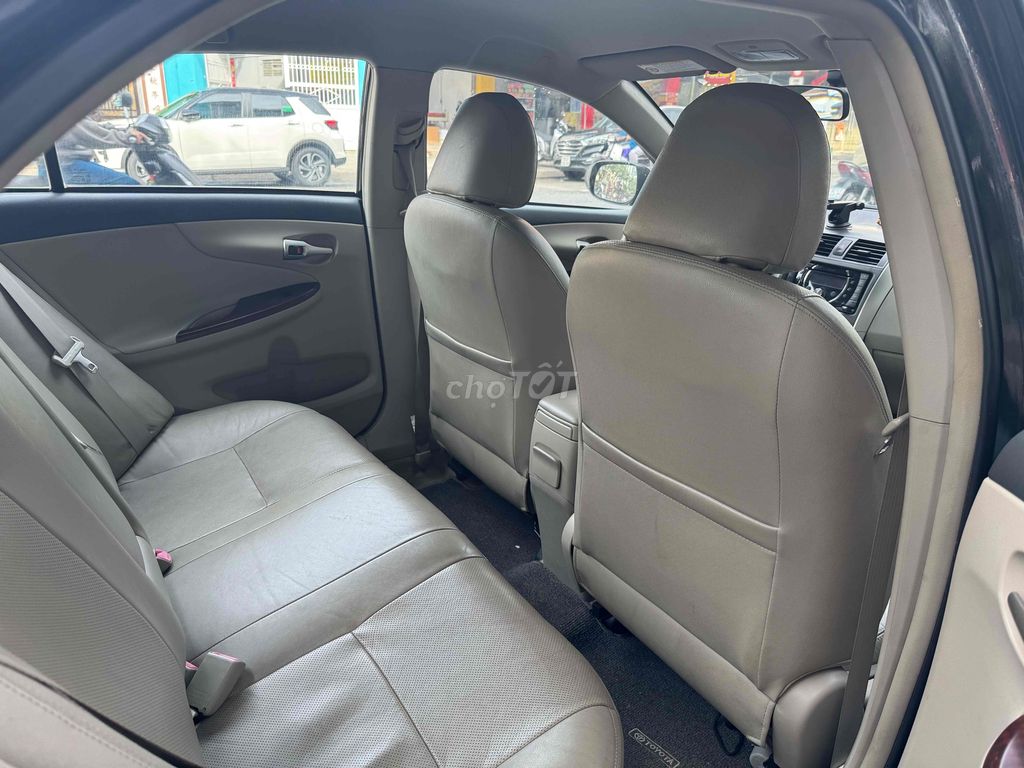 Toyota Corolla Altis 2014 1.8G AT - 65000 km. Mua bán Ô tô tại Quận Thanh Khê Đà Nẵng được đăng bởi Phan Ánh Nguyên hình 4