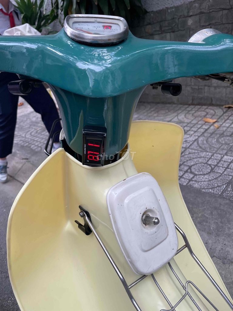 Honda Cub синяя, номер Донгнай