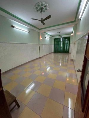Аренда · 4 комн. · 80 м² · Quận 11, ул. Đường Trần Quý