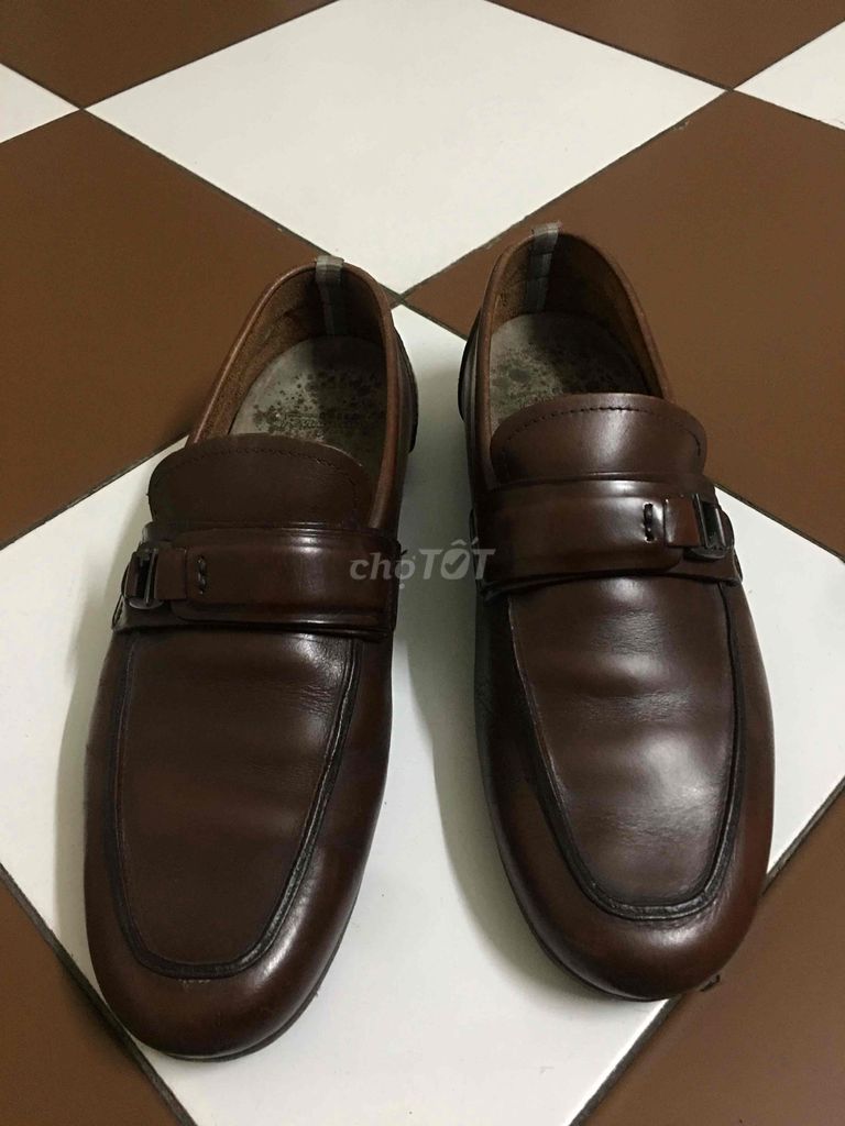 Ferregamo sz 40 hàng auth 100%, chất lừ, đẹp sang