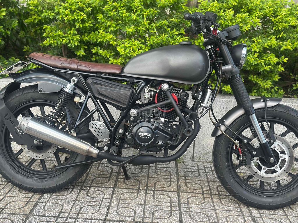Moto GPX Legend 200 2018 Cafe Racer BSTP giá rẻ. Mua bán Xe máy tại Thành phố Thủ Đức Tp Hồ Chí Minh được đăng bởi Xe Máy Sơn Thủ Đức hình 3