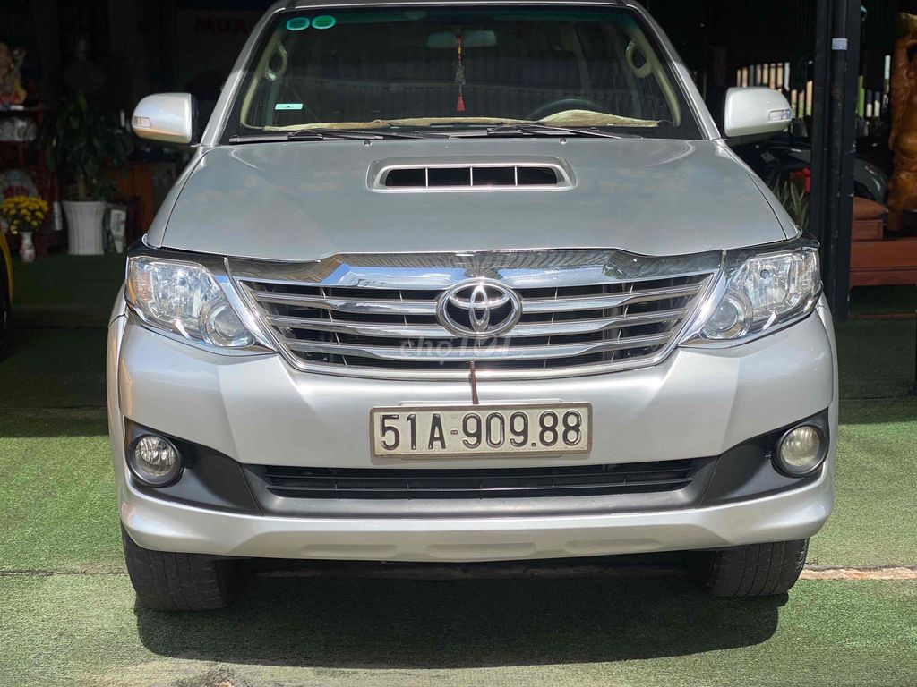 Toyota Fortuner 2014 2.5G 4x2 - 115000 km. Mua bán Ô tô tại Thành phố Long Khánh Đồng Nai được đăng bởi Mr hiếu hình 2