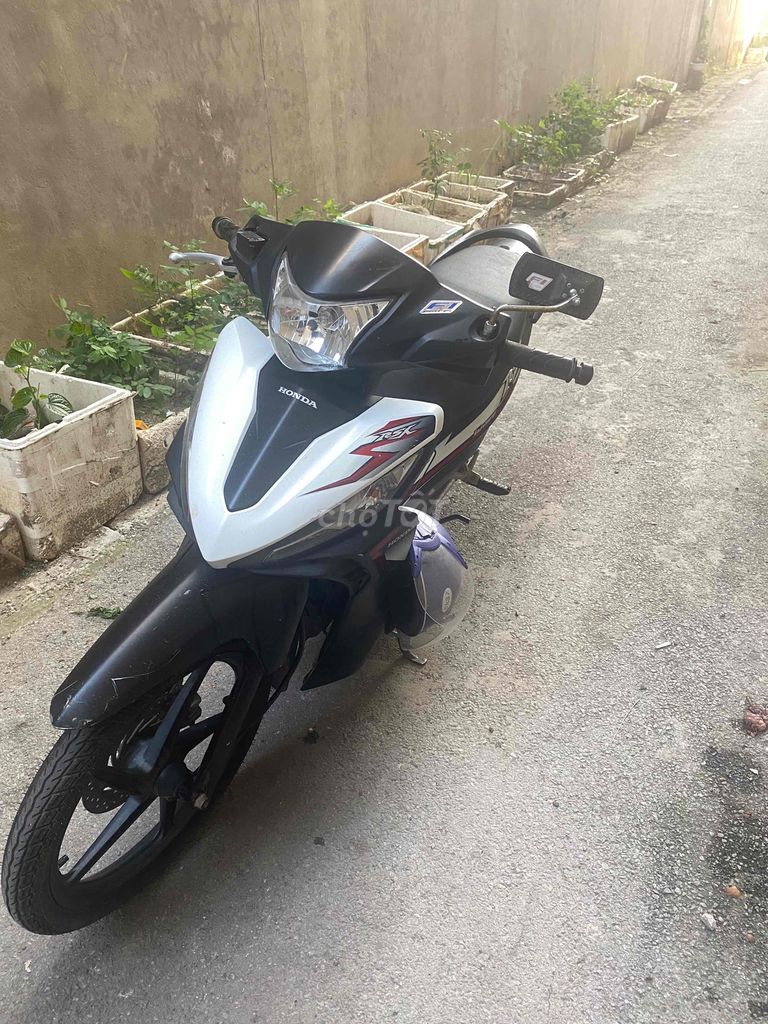 Lên đời xe lên bán thôi. Mua bán Xe máy tại Huyện Việt Yên Bắc Giang được đăng bởi Vũ Lê hình 5