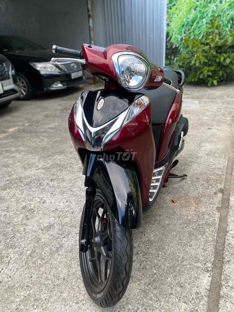 Shmode đỏ đen 17 xe đẹp nguyên rin chính chủ bán. Mua bán Xe máy tại Quận Thanh Khê Đà Nẵng được đăng bởi Long hình 5
