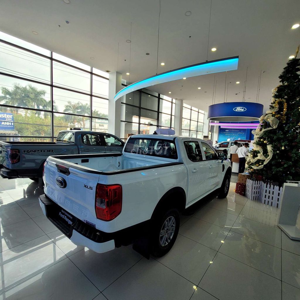 Ford Ranger 2025 - Số tự động 01 cầu Trắng. Mua bán Ô tô tại Huyện Xuân Lộc Đồng Nai được đăng bởi Ford Long Khánh hình 3