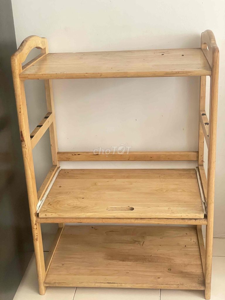 Kệ gỗ 3 tầng vàng nhạt. Mua bán Tủ, kệ gia đình tại Quận Tân Phú Tp Hồ Chí Minh được đăng bởi Thu Hồng hình 1