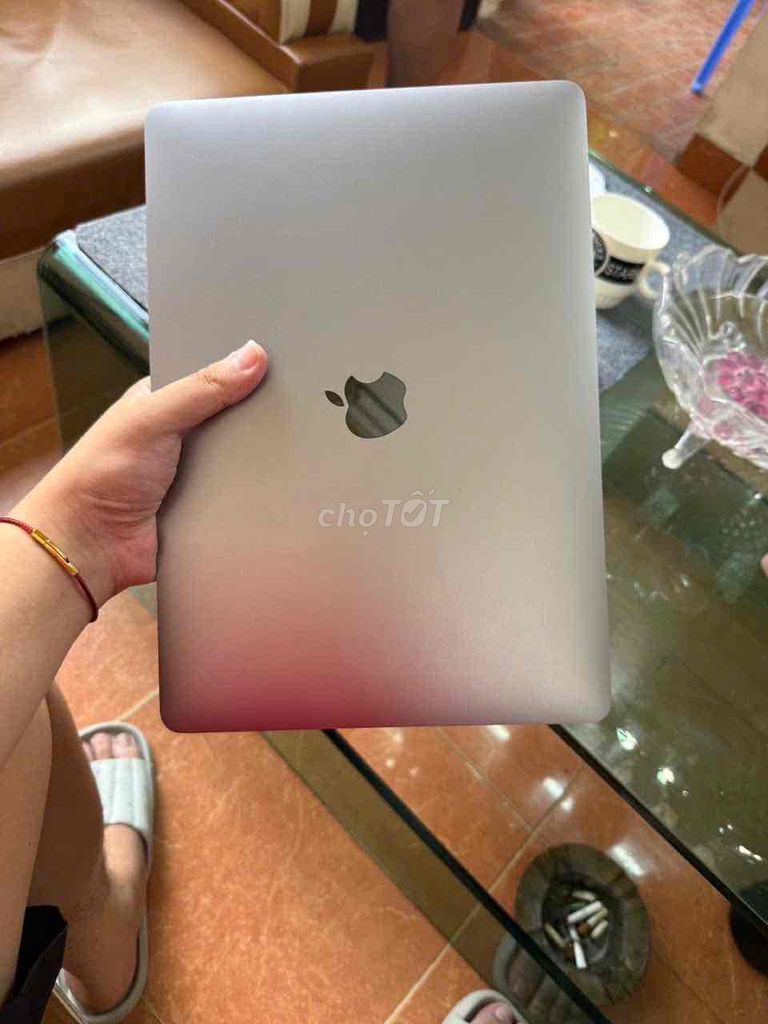 Apple MacBook Air M1 8GB Xám. Mua bán Laptop tại Quận Cầu Giấy Hà Nội được đăng bởi Long blue 9x hình 1