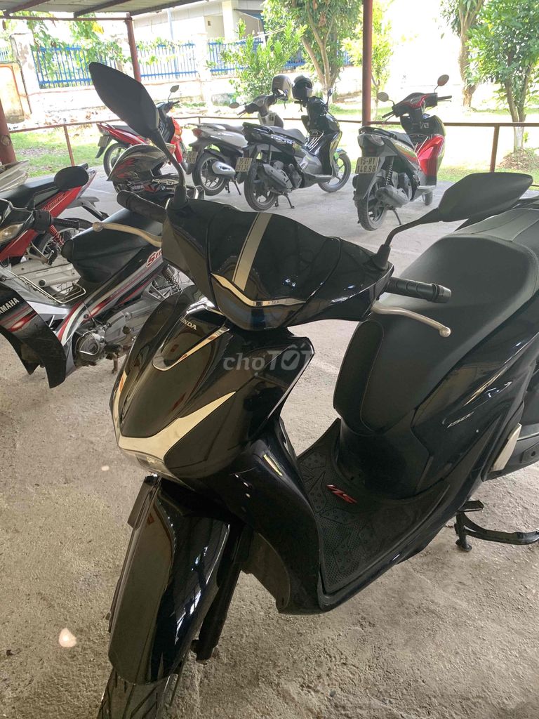 Chính chủ cần bán SH150 CBS đklđ 2021. Mua bán Xe máy tại Huyện Thuỷ Nguyên Hải Phòng được đăng bởi hieu nguyenminh hình 4