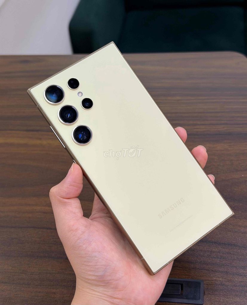 💥𝐆𝐚𝐥𝐚𝐱𝐲 𝐒𝟐𝟒𝐔𝐥𝐭𝐫𝐚 𝐆𝐨𝐥𝐝 𝟏𝟐/512GB  𝟓𝐆 𝐇𝐢̀𝐧𝐡 𝐭𝐡𝐮̛́𝐜 𝟗𝟖%👇. Mua bán Điện thoại tại Quận Hải An Hải Phòng được đăng bởi Phạm Huyền Hoàng Dũng Mobile  hình 1