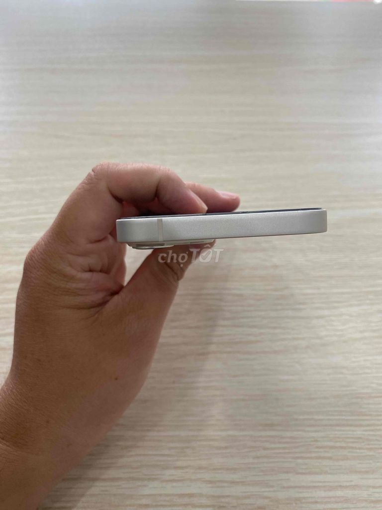 iphone 13 thường 128GB. Mua bán Điện thoại tại Thành phố Long Xuyên An Giang được đăng bởi Khoa Knmobile An Giang hình 6