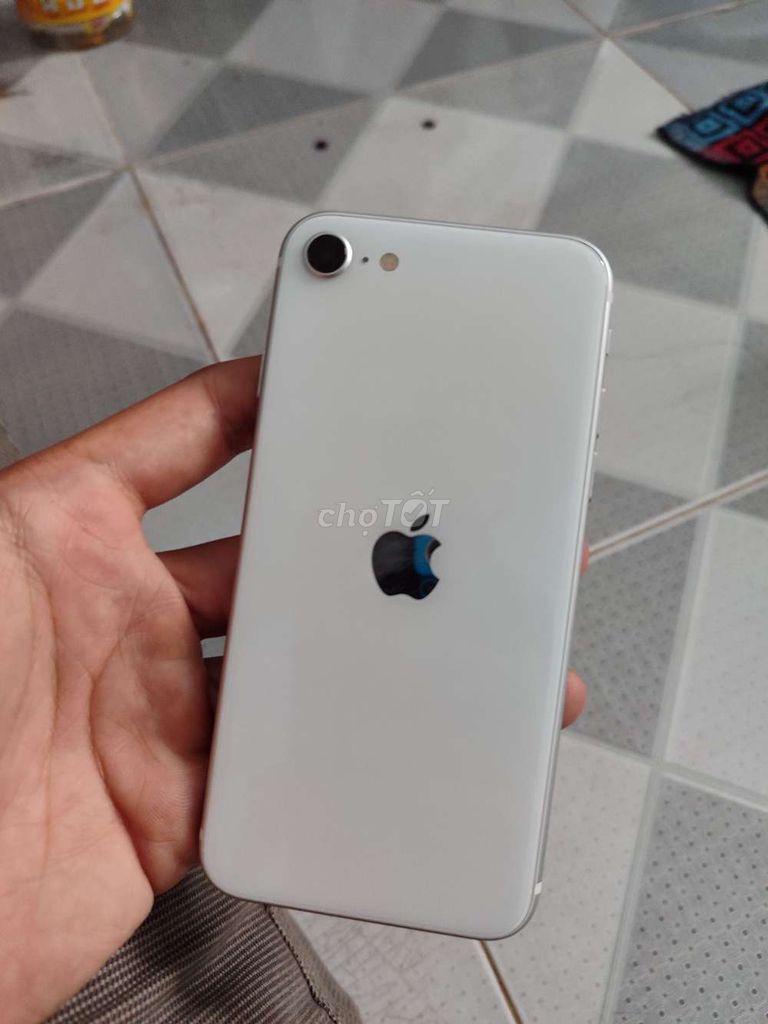 Apple iPhone SE 2020 Trắng. Mua bán Điện thoại tại Thành phố Mỹ Tho Tiền Giang được đăng bởi Nguyễn Minh Nhật hình 1