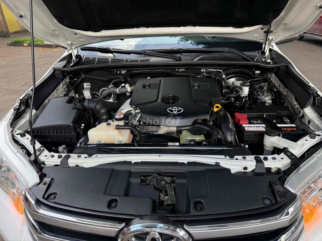 Toyota Hilux 2019 2.4G 4×4 MT - 100000 km