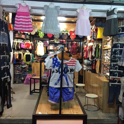 Tuyển Dụng - Nhân Viên Bán Hàng Thời Trang Trẻ Em