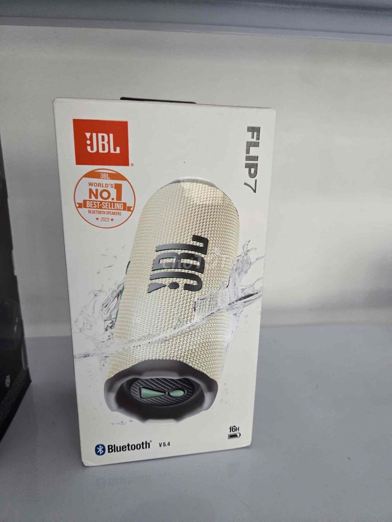 Loa Bluetooth JBL Flip 7. Mua bán Tivi, Âm thanh tại Quận Ninh Kiều Cần Thơ được đăng bởi Trần Quang Minh hình 1