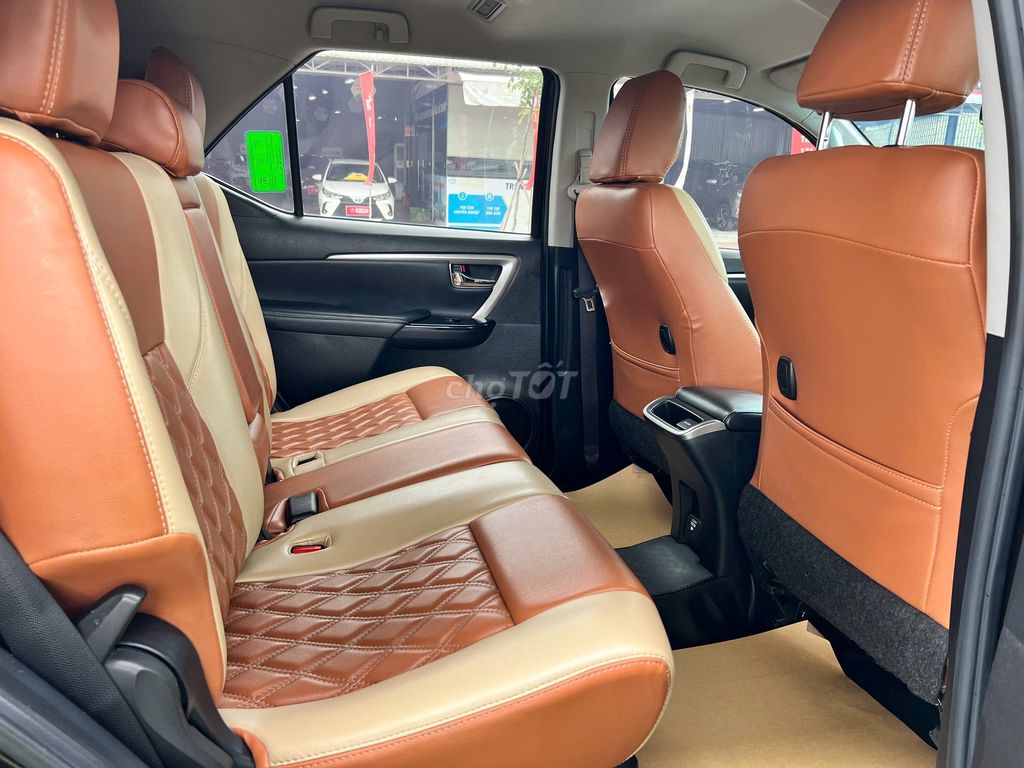 Fortuner Máy Dầu Số Tự Động 1 Cầu 2021 - 77.880 km. Mua bán Ô tô tại Thành phố Buôn Ma Thuột Đắk Lắk được đăng bởi Vũ Phong Toyota Sure Xe Cũ Chính Hãng hình 14