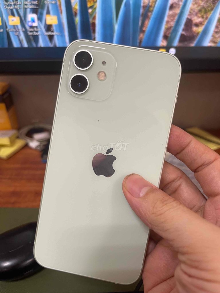 iPhone 12 Xanh lá nhạt 128gb. Mua bán Điện thoại tại Quận Long Biên Hà Nội được đăng bởi Phạm Xuân Quý hình 1