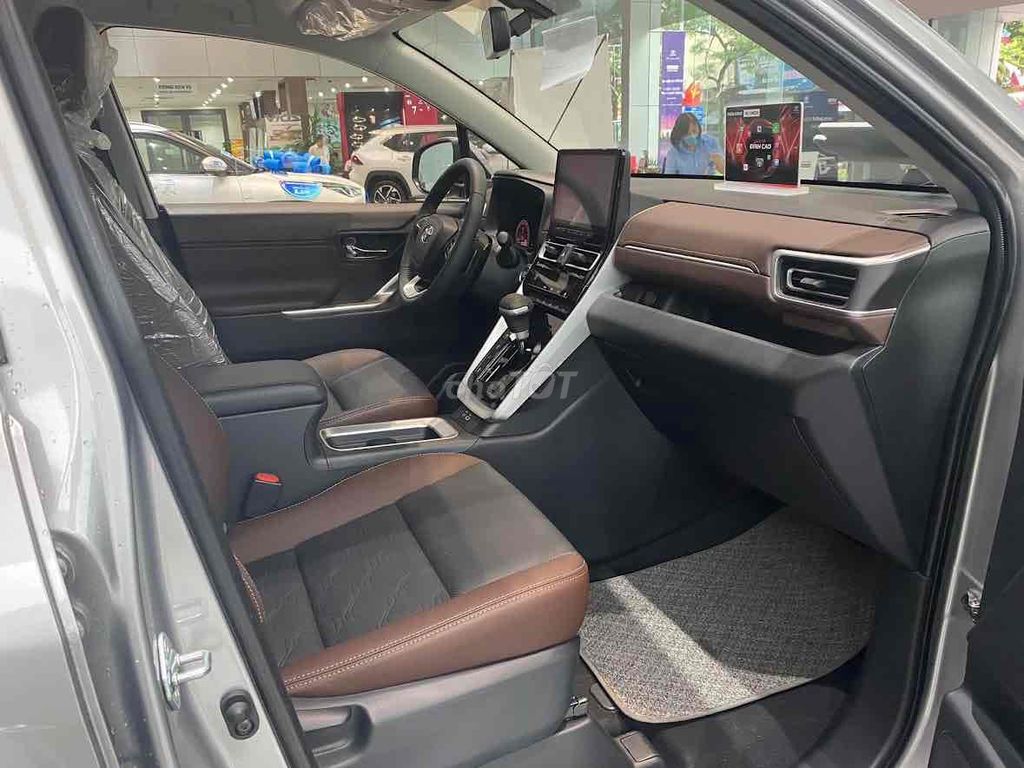 ✅TOYOTA INNOVA CROSS, Giảm Giá 30 TRIỆU. Mua bán Ô tô tại Quận Bình Tân Tp Hồ Chí Minh được đăng bởi TOYOTA LÝ THƯỜNG KIỆT hình 5