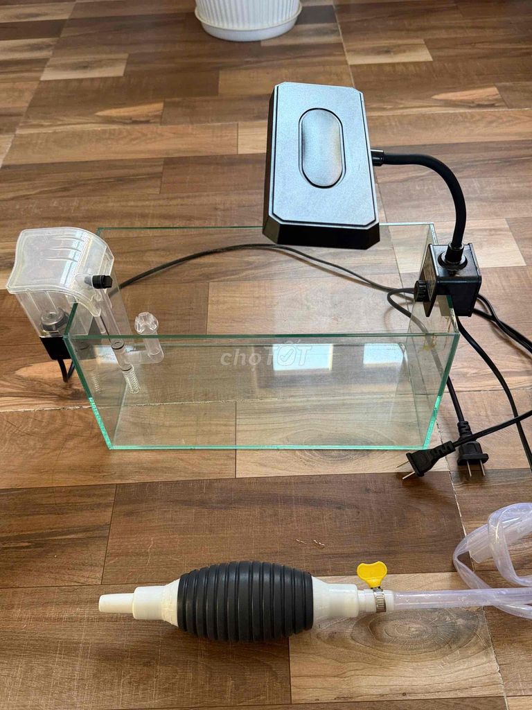 Hồ cá 33x15x17 cm có phụ kiện. Mua bán Thú cưng khác tại Quận Hải Châu Đà Nẵng được đăng bởi Retro hình 1