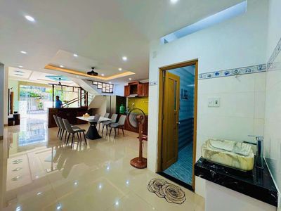 Аренда · 3 комн. · 75 м² · Quận Liên Chiểu, ул. Đường Phạm Đình Hổ