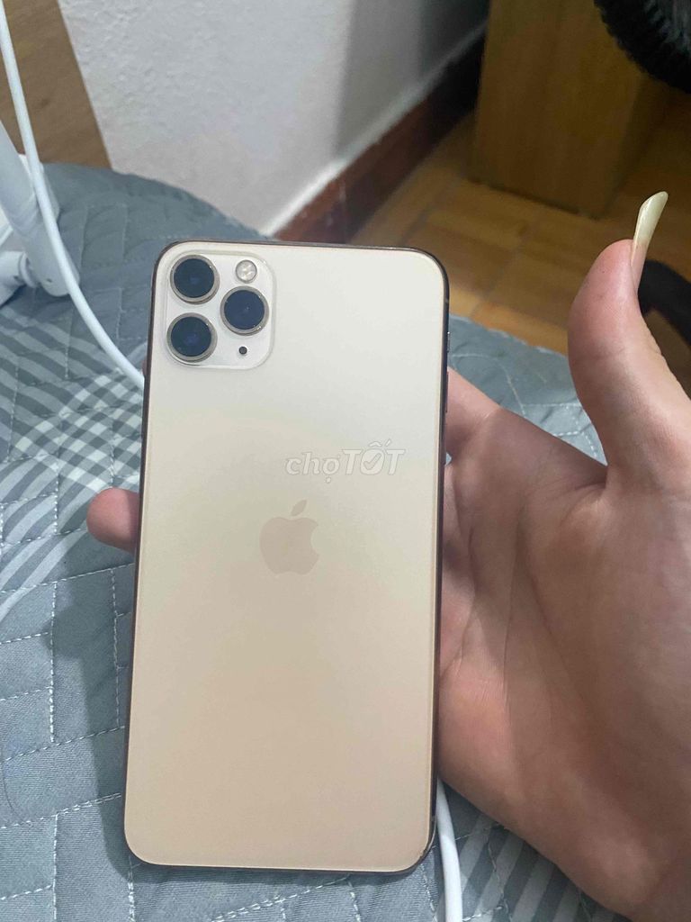 Apple iPhone 11 Pro Max Vàng. Mua bán Điện thoại tại Thị xã Nghi Sơn Thanh Hóa được đăng bởi ngô gia nhất hình 1