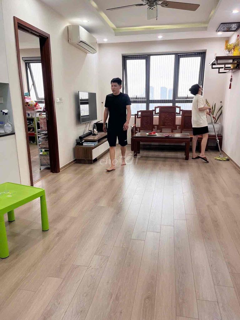 Sàn gỗ lát sàn nhà, văn phòng, chung cư, spa. Mua bán Nội thất, đồ gia dụng khác tại Quận Bình Tân Tp Hồ Chí Minh được đăng bởi Hoàng Phát Decor hình 1