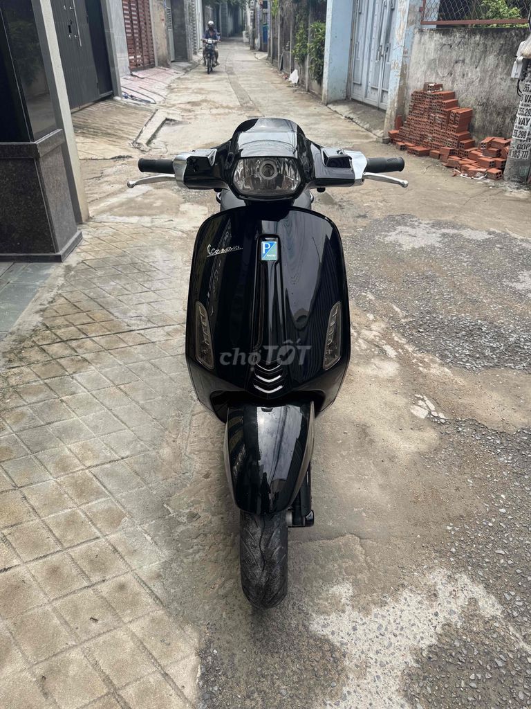 Vespa Sprint thắng abs máy iget. Mua bán Xe máy tại Thành phố Biên Hòa Đồng Nai được đăng bởi Vũ Xuân Quang hình 1