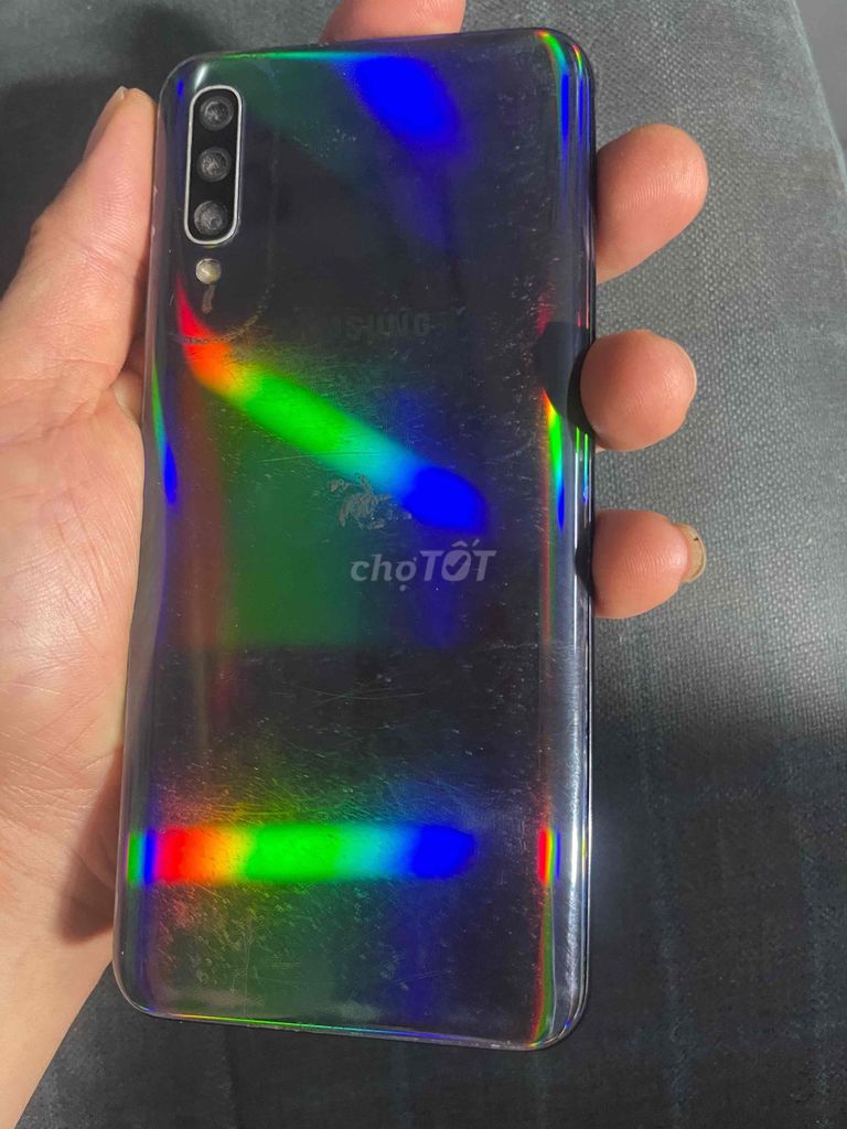 Samsung A50 Đen Hư màn hình. Mua bán Điện thoại tại Quận 8 Tp Hồ Chí Minh được đăng bởi ngothanhdieungo hình 1