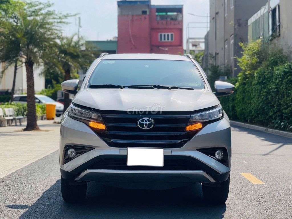 Toyota Rush 1.5AT 2021- xe đẹp chuẩn gia đình