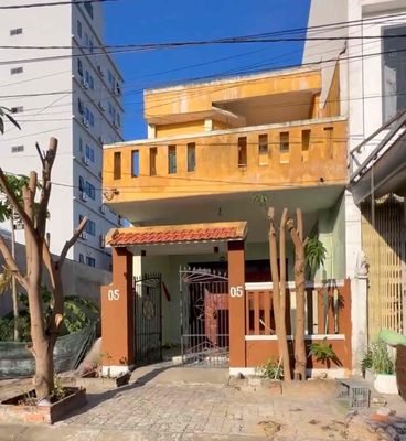 Cần bán gấp nhà 2 tầng khu Đông Hải 4, sát đường Trường Sa —. Mua bán nhà ở tại Quận Ngũ Hành Sơn Đà Nẵng được đăng bởi nguyễn hà