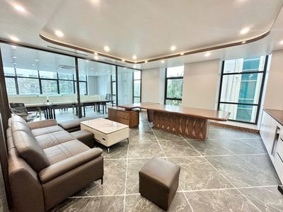 SANG NHƯƠNG VĂN PHÒNG GIÁ RẺ 115M2 TẠI PHỐ DUY TÂN - CẦU GIẤY. Cho thuê văn phòng, mặt bằng kinh doanh tại Quận Cầu Giấy Hà Nội được đăng bởi Hà Khánh Huyền