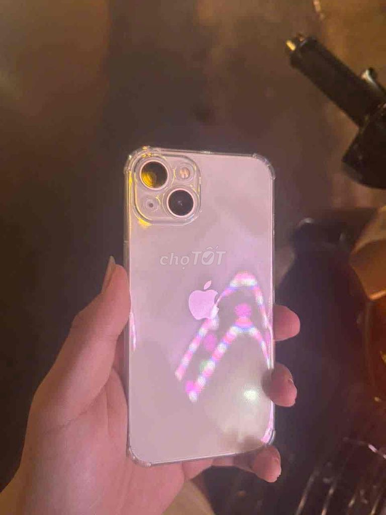 Apple iPhone 13 Trắng Đã sử dụng. Mua bán Điện thoại tại Quận Ngũ Hành Sơn Đà Nẵng được đăng bởi Tuaans Kieetj hình 1