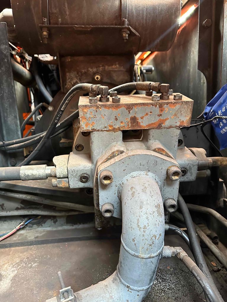 Bán Máy xúc HITACHI Ex150-1. Mua bán Phương tiện khác tại Huyện Krông A Na Đắk Lắk được đăng bởi Vũ Chiến hình 1